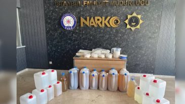 Esenyurt'ta Uyuşturucu Operasyonu: 207 Kg Metamfetamin Ele Ge&ccedil;irildi, 2 Ş&uuml;pheli Yakalandı