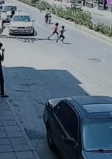 Feci Kazada İki Kardeşe Motosiklet &Ccedil;arptı: 1 Kayıp, Diğeri Tedavi Altında