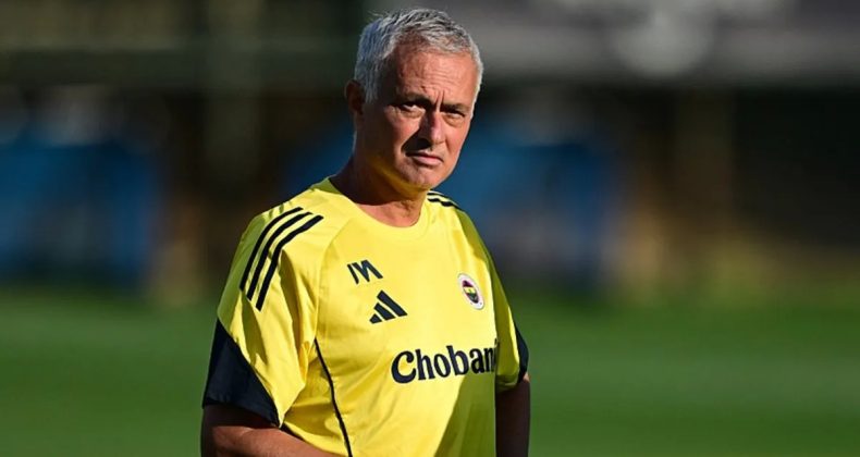 Fenerbahçe, Yıldız Futbolcuyu Satış Listesine Ekledi!