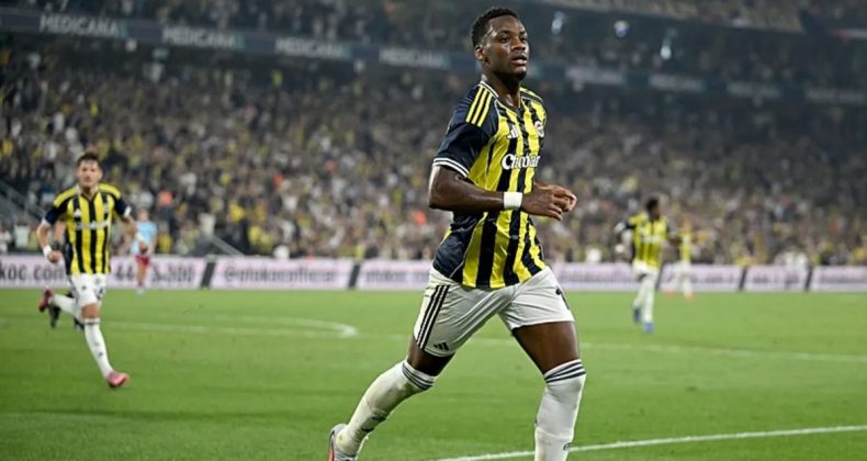Fenerbahçe'de Jhon Duran Sakatlandı!