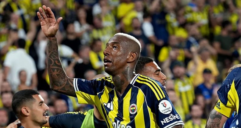 Fenerbahçe'nin Benfica ile Oynayacağı Maç İçin Kadro Açıklandı