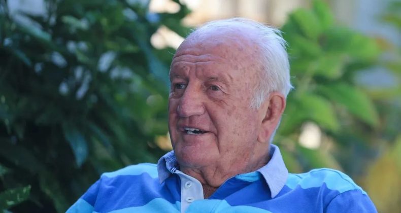 Fenerbahçe&apos;nin efsane başkanı Ali Şen yoğun bakımda!