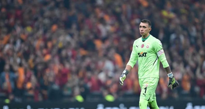 Fernando Muslera'dan Galatasaray'a Yeni Sezon Mesajı: "Her Zaman Kalbimdesiniz"