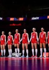 FİLENİN SULTANLARI'NIN RAKİBİ İSPANYA! T&uuml;rkiye &ndash; İspanya voleybol ma&ccedil;ı ne zaman, saat ka&ccedil;ta ve hangi kanalda yayınlanacak?