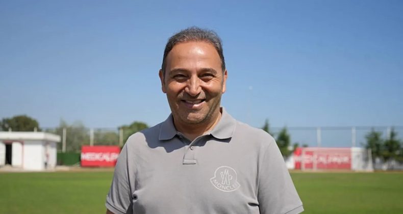 Fuat Çapa: UEFA Listesine 2 Yabancı Oyuncu Ekleyeceğiz