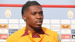 Galatasaray Beklenen Ayrılığı Açıkladı! İşte Kasaya Giren Bonservis Bedeli