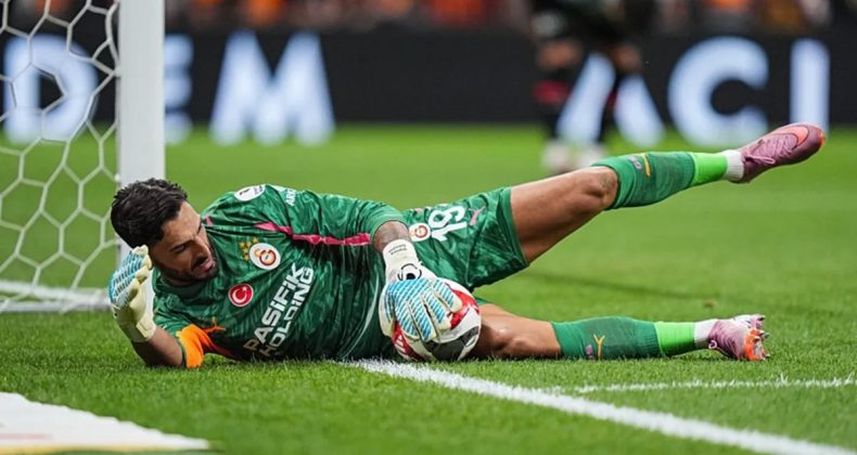 Galatasaray Kalesine Duvar Ördü!