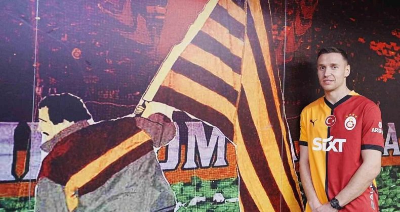 Galatasaray KAP'a Duyurdu! Yıldız Futbolcu Resmen Ayrıldı