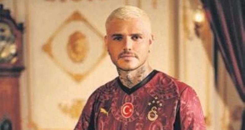 Galatasaray'ın Üçüncü Forması Tanıtıldı
