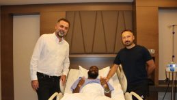 Gaziantep FK'den M'Bakata Açıklaması! Galatasaray Maçında Sakatlanmıştı…