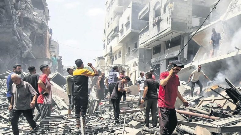 Gazze'de Ölüm ve Yıkım Egemen