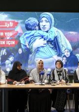 Gazzeli Kadın ve &Ccedil;ocuklar İ&ccedil;in K&uuml;resel Kampanya: İnsanlık, 'Senin İ&ccedil;in' Kampanyasında Buluşacak