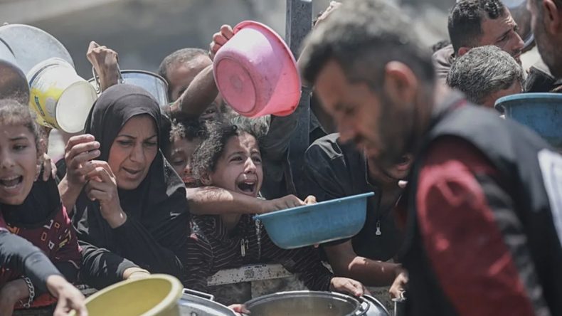 Gazze’deki Açlık, Uzaydan Bile Fark Ediliyor! Siyonist İsrail Rejiminek Zalimliği Sınır Tanımıyor