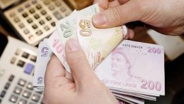 Gelişmeler Gündemde: Memur ve Emekli Memurlara Ek Zam Teklifi Yapıldı