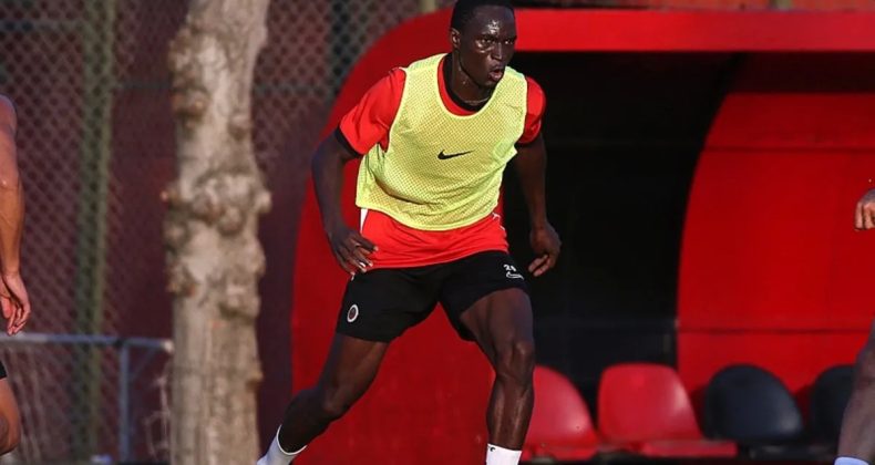 Gençlerbirliği'nin Yeni Transferi Takımla İlk Antrenmanına Çıktı