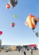 G&ouml;ky&uuml;z&uuml;nde g&ouml;rsel ş&ouml;len