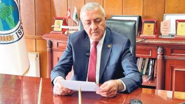G&ouml;le Belediye Başkanı CHP'den İstifa Etti