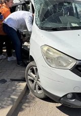 Hatay'da Korkunç Kaza! Otomobil ve Çekici Çarpıştı: 3 Ölü, 2 Yaralı