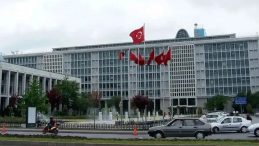 İBB Yolsuzluk Soruşturmasında 8 Şüpheli Tutuklamaya Sevk Edildi