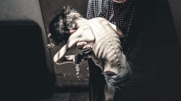 İnsanlık Ge&ccedil; Kaldı