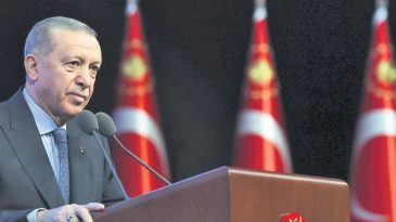 İsrail&rsquo;in Zulm&uuml; Tarihe Kara Leke Olarak Ge&ccedil;miştir