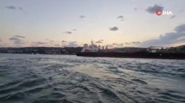 İstanbul Boğazı'nda Gemide Arıza: Gemi Trafiği Durduruldu