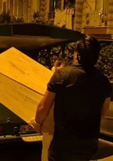 İstanbul Esenyurt'ta sır dolu bir olay: Dairede kadın cesedi bulundu!