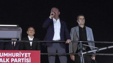İstanbul – &Ouml;zg&uuml;r &Ouml;zel, &Uuml;sk&uuml;dar'da Konuştu