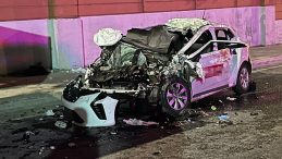 İstanbul'da otomobil, TIR’a arkadan çarptı: 1 ölü, 3'ü ağır 4 yaralı