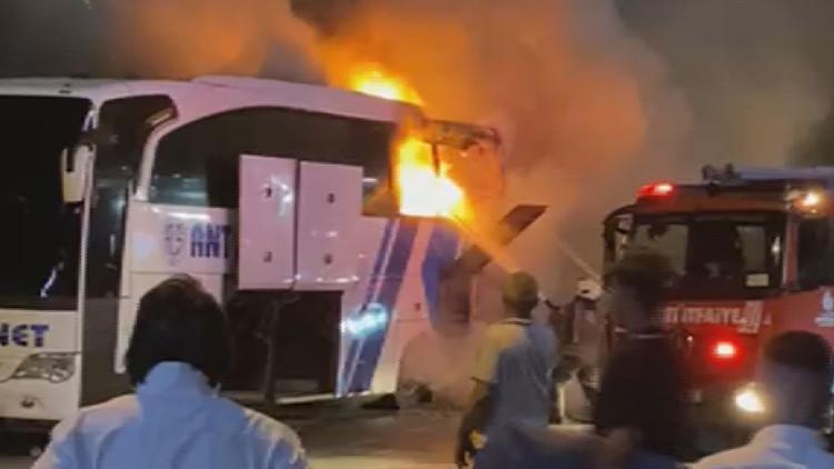 İstanbul'da şehirler arası yolcu otobüsünde yangın! Yolcular korku dolu anlar yaşadı