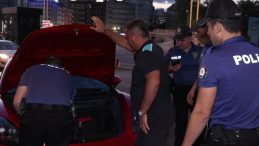 İstanbul'un Huzuru İçin Gece Gündüz Denetim: Onlarca Kişi Gözaltına Alındı