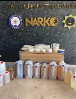 İstanbul’da Uyuşturucu Operasyonu: 207 Kilo Metamfetamin ve 98 Kilo Kimyasal Madde Ele Geçirildi