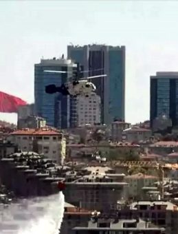 İTÜ Bahçesinde Otluk Alanda Yangın Korkuttu