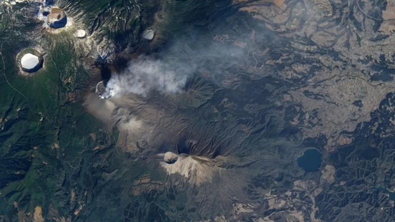 Japonya’da Yanardağ Patladı: Kül Miktarı 3 Kilometreye Ulaştı
