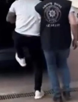 Kaçamadı! Firari cinayet zanlısı İzmir'de yakalandı