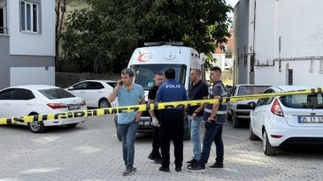 Kahreden olay! T&uuml;fekle oynarken arkadaşını &ouml;ld&uuml;rd&uuml;
