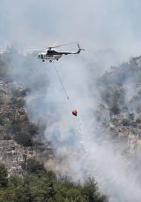 Karab&uuml;k&rsquo;teki Orman Yangını 21 Saat Sonra Kısmen Kontrol Altına Alındı