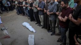 Katil İsrail'in Ablukası Nedeniyle Gazze'de Açlıktan Ölenlerin Sayısı Artıyor