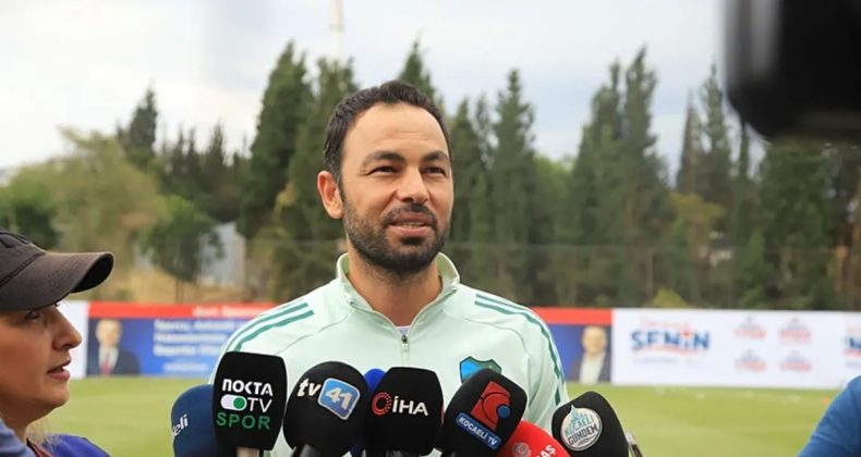 Kocaelispor'un Teknik Direktörü Selçuk İnan'dan Transfer Açıklaması: "1 Stoper ve 1 Orta Saha Daha İstiyoruz"