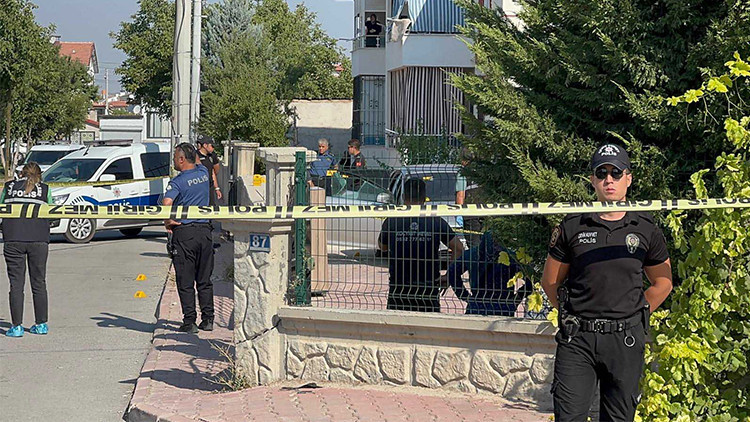 Konya'da Dehşet! Baba ve Oğul Silahlı Saldırıya Uğradı