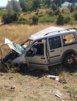 Konya'da Feci Kaza! Hafif Ticari Araç Takla Attı: 2 Ölü, 3 Yaralı