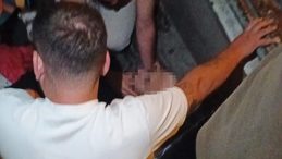 Küçükçekmece’de Sokak Ortasında Dehşet: Kız Arkadaşıyla Yürüyen Gence Silahlı Saldırı!