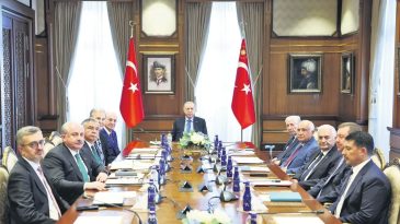 K&uuml;lliye&rsquo;de YİK mesaisi