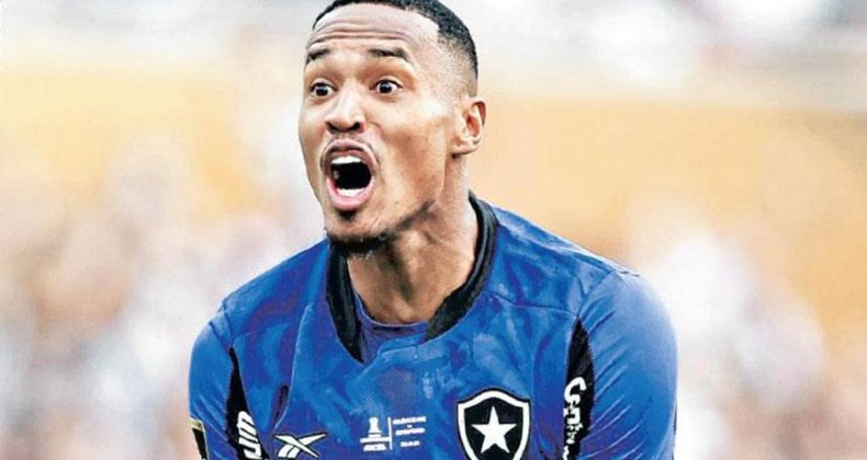 Livakovic Ayrılıyor, Yeni Kaleci Geliyor