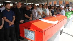 Makamında Ölü Bulunan Muhtar Son Yolculuğuna Uğurlandı