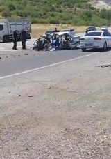 Malatya'da Otomobil ve Kamyon &Ccedil;arpıştı: 1 Kişi Hayatını Kaybetti, 2 Yaralı