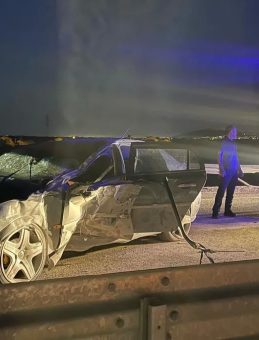Malatya’da Bariyerlere Çarpan Otomobilde 4 Kişi Yaralandı