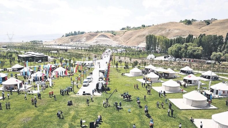 Malazgirt Zaferi’nin Yıldönümü ve Ahlat Şenlikleri İçin Geri Sayım