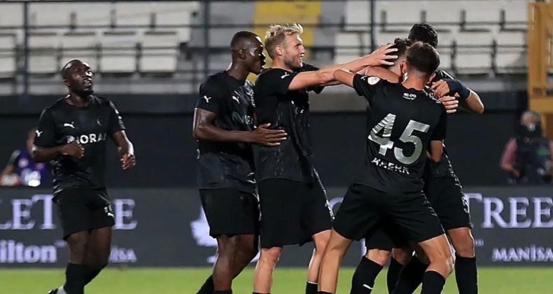 Manisa FK'da İlk Galibiyet Sevinci