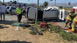 Manisa'da Feci Kaza! Ambulans Takla Attı: 1 Ölü, 6 Yaralı